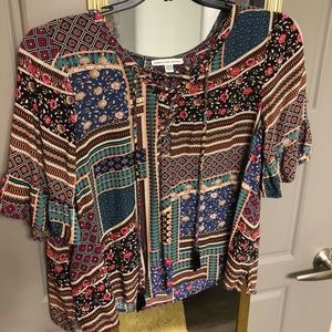 Boho shirt with tassel front